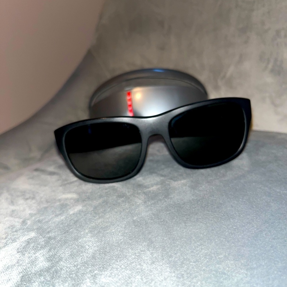 Prada Mens sunglasses SPR 29N